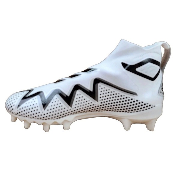 Size 13.5 Adidas Freak Ultra 22 Primeknit Football Cleats White Black GZ0450 New - Picture 2 of 8